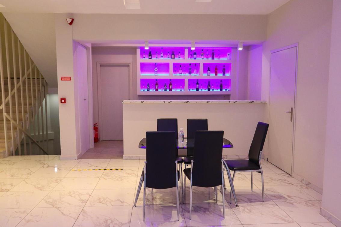 Hotel Banbus Лутра-Эдипсу Экстерьер фото